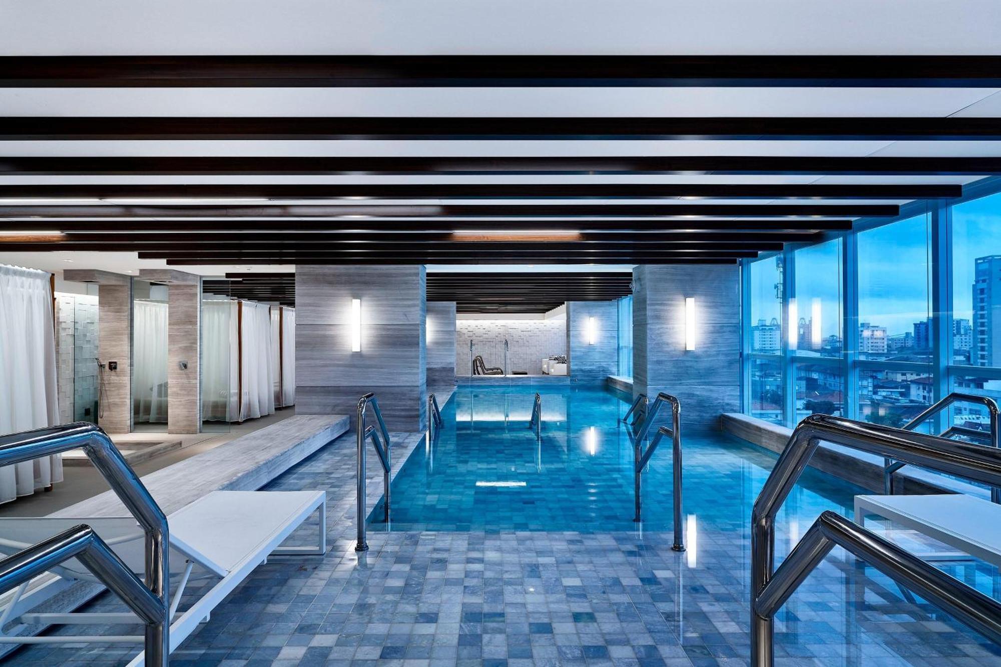 Sheraton Hotel 5*